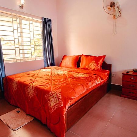 Lea'S Guesthouse And Restaurant Kampot Extérieur photo
